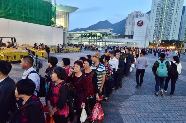 大橋周日10.3万客次创新高
