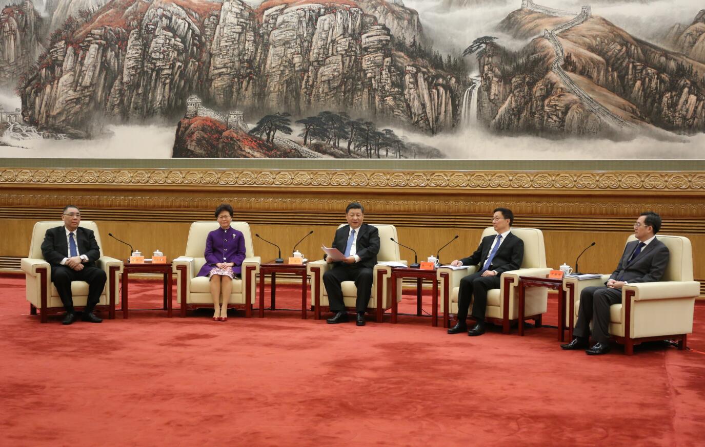 習近平：中央充分肯定港澳在改革開放的貢獻