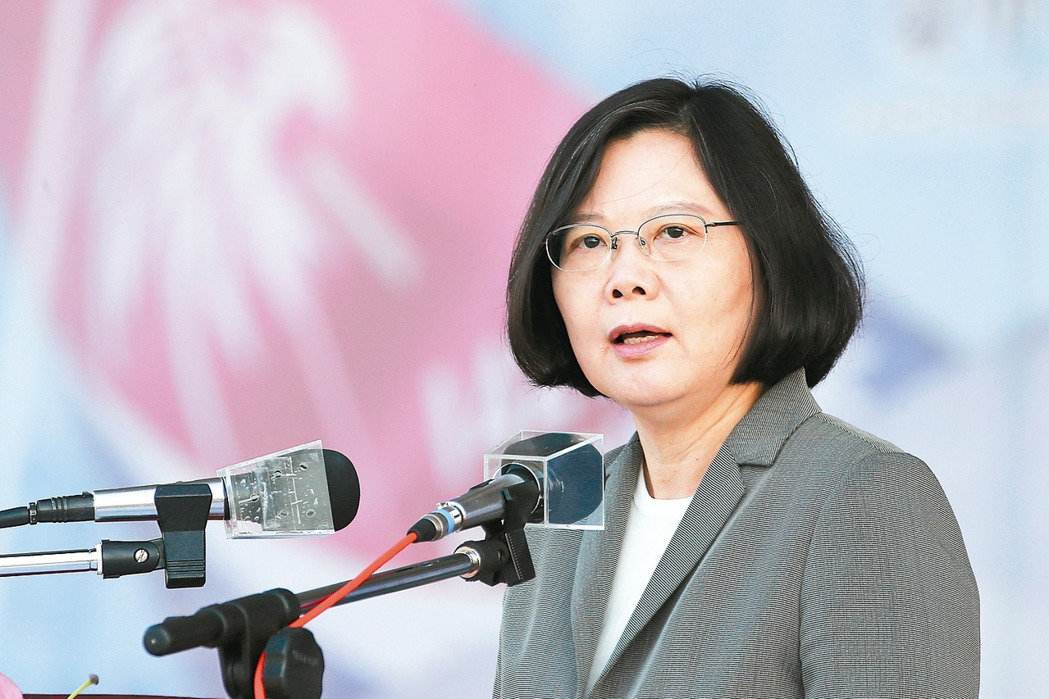 「台獨」小英裝腔作勢 自欺欺人