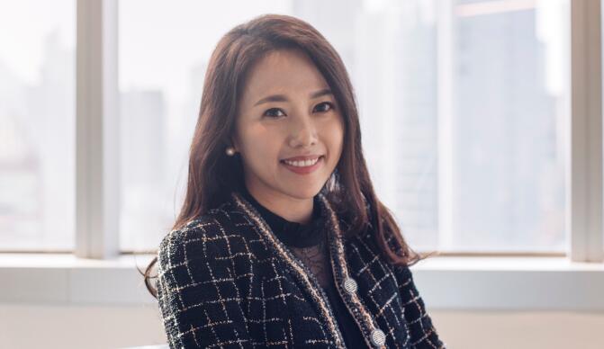 【商界十大关注系列专访】張雅麗：港婦女改革開放建功立業