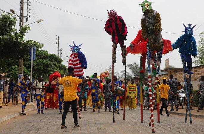 第十届贝宁AGOGO国际舞蹈节举办