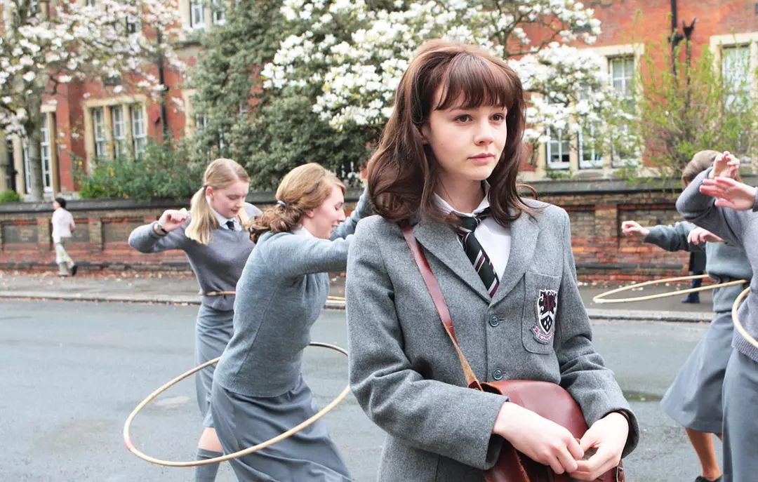 年轻的肉体，为什么总是投向大叔的怀抱？