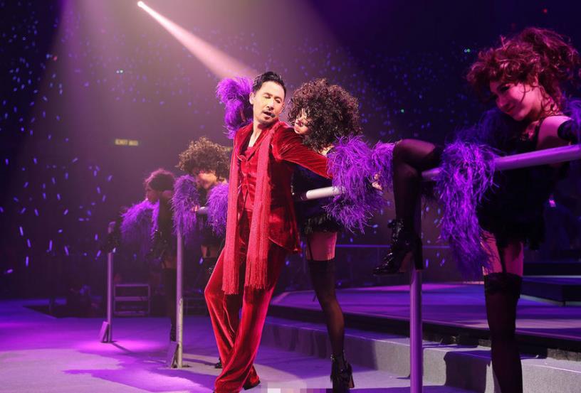 张学友完成巡演直言不舍 大女儿场场支持送鼓励