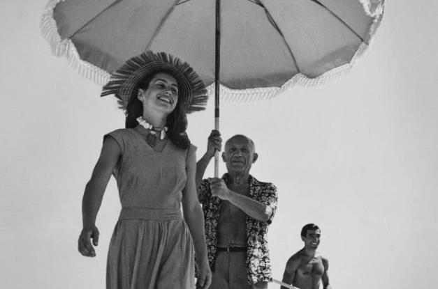 大艺术家去哪里度假？