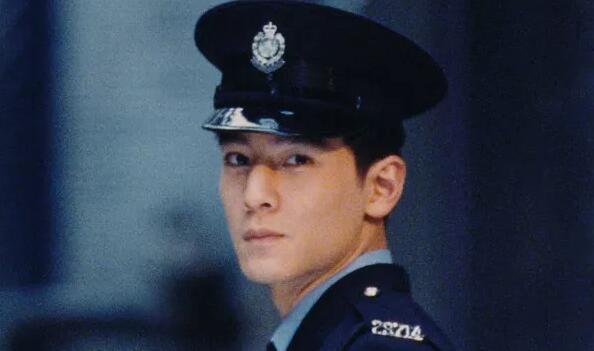 你想要的“香港阿Sir”都在这儿……