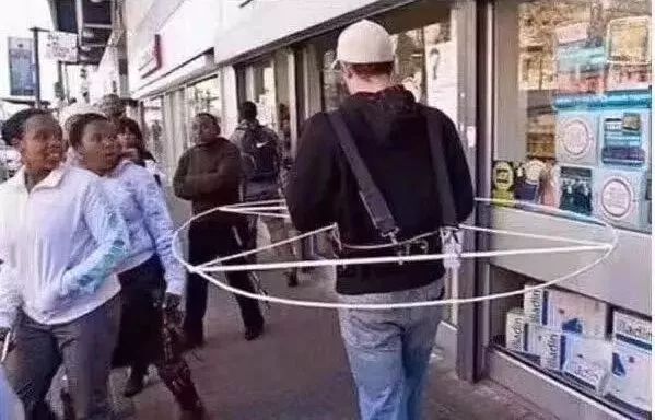 90后，又聋又瞎？