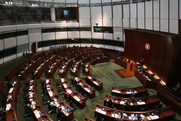 財爺投千五億撐企業 保就業 穩經濟 利民生