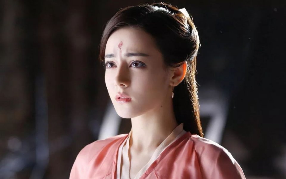 被“网红脸”侵占的中国式审美