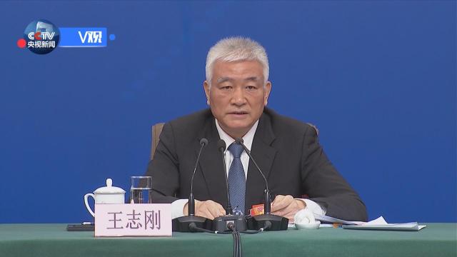 【记者手记】部長提了27次「基礎研究」