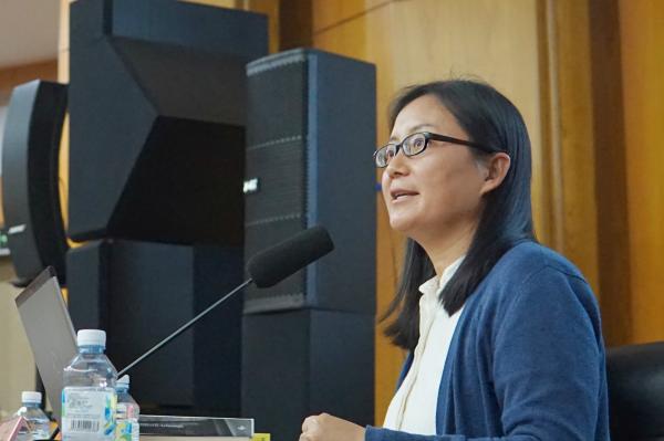 “那不勒斯四部曲”译者：真正的友谊不只有甜