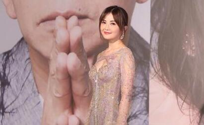 阿sa裸色透视乔妹高贵禁欲 金像奖红毯仙女下凡啦