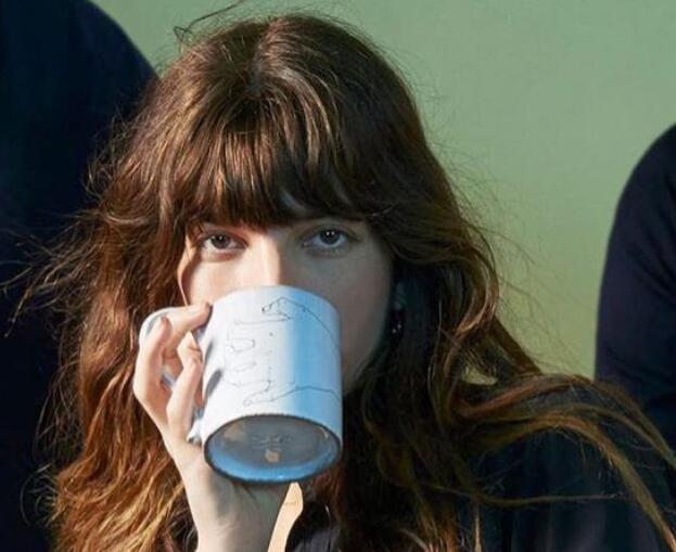 法国新一代名媛Lou Doillon：铂金包为她而生？