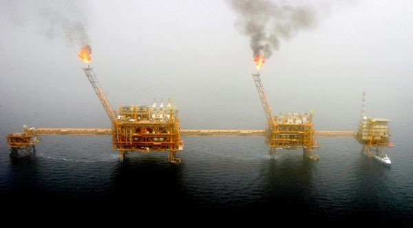 美加強對伊封殺 取消石油進口豁免