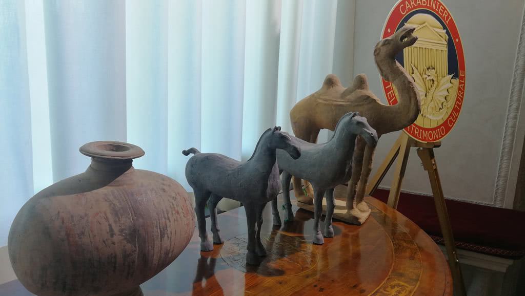 意大利返还中国文物在国博展出