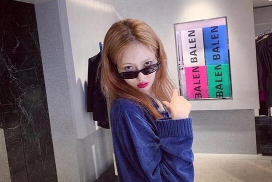 戴上它 Jennie泫雅的婴儿肥一键消除