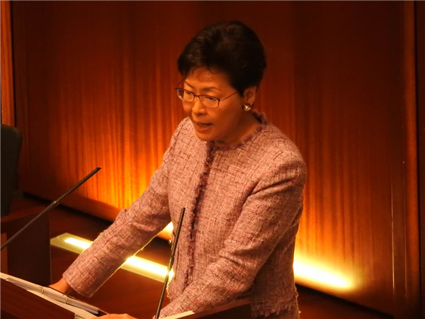 林郑：全力以赴撐中小企