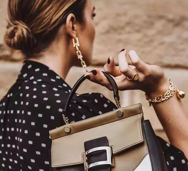 2019的时髦精们都在戴这些玩意儿！