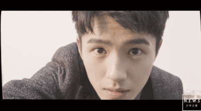 96年抬头纹的小鲜肉告诉你 表情管理很重要