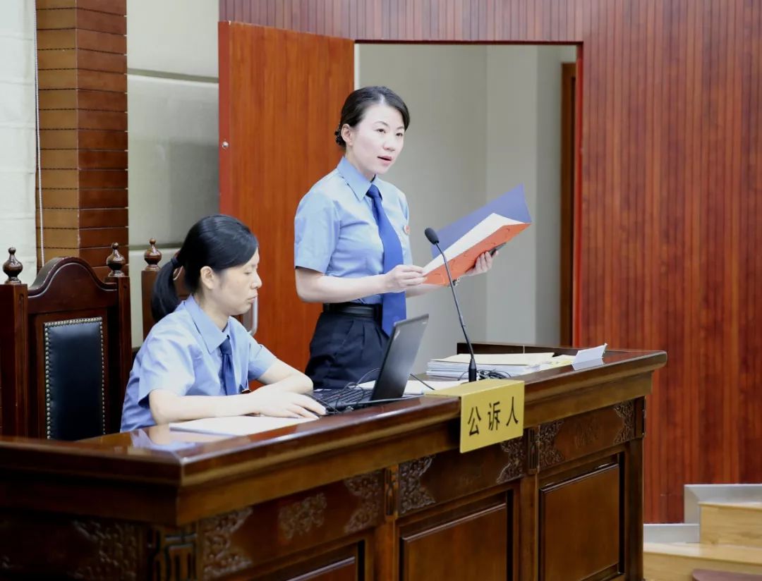 “复旦投毒案”中女检察官：研习化学与林森浩短兵相接