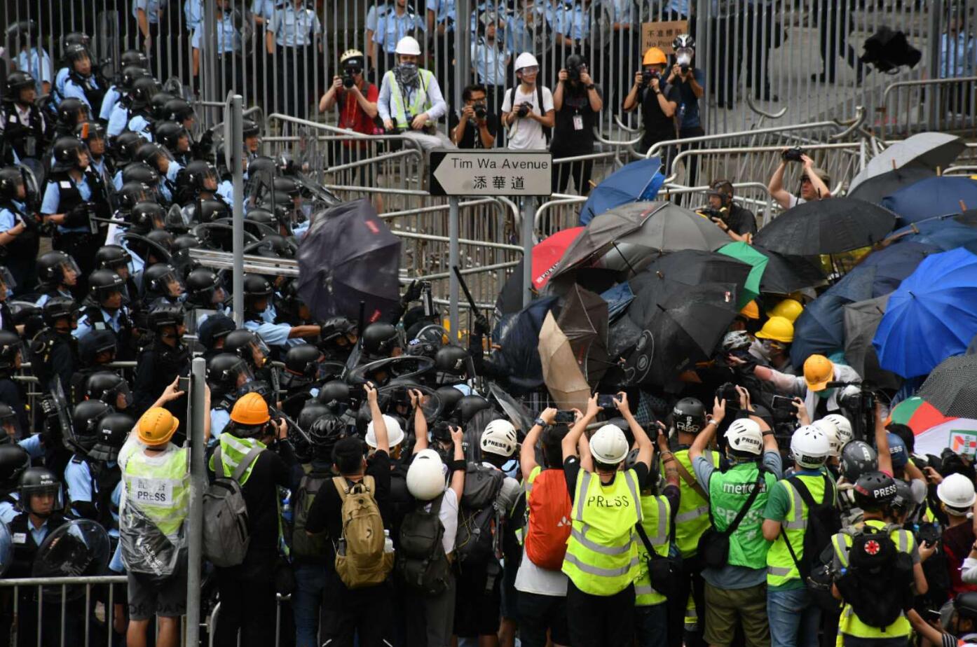 冀社會克制 維護整體利益 各界譴責暴力籲理性對話