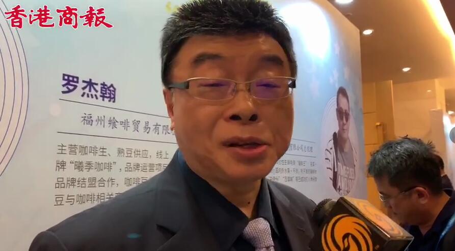 台湾名嘴邱毅：中美贸易战台湾会受到更大的伤害