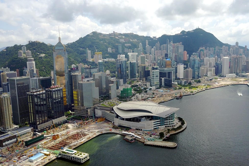 人民日報:凝心聚力共促香港繁榮發展