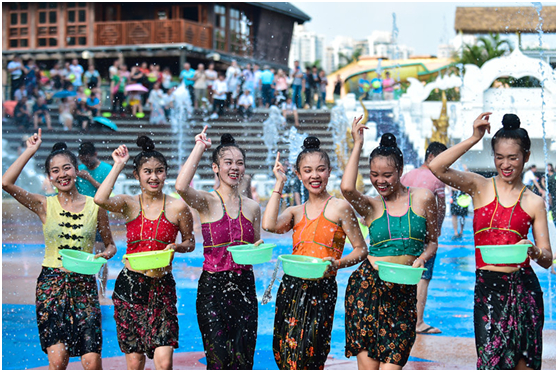 深圳錦繡中華潑水狂歡節冰爽開潑