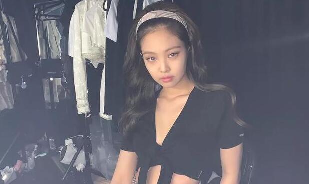 小猫眼厌世脸正当道 现在最流行看你不爽妆