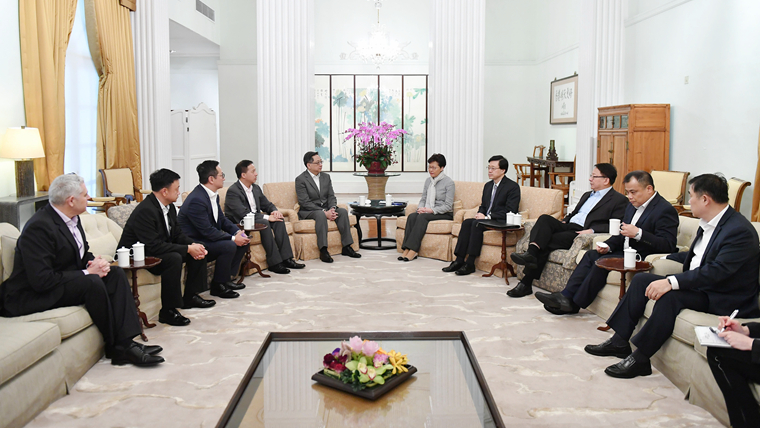 林鄭感謝警隊盡忠職守 高度專業克制 不偏不倚執法 