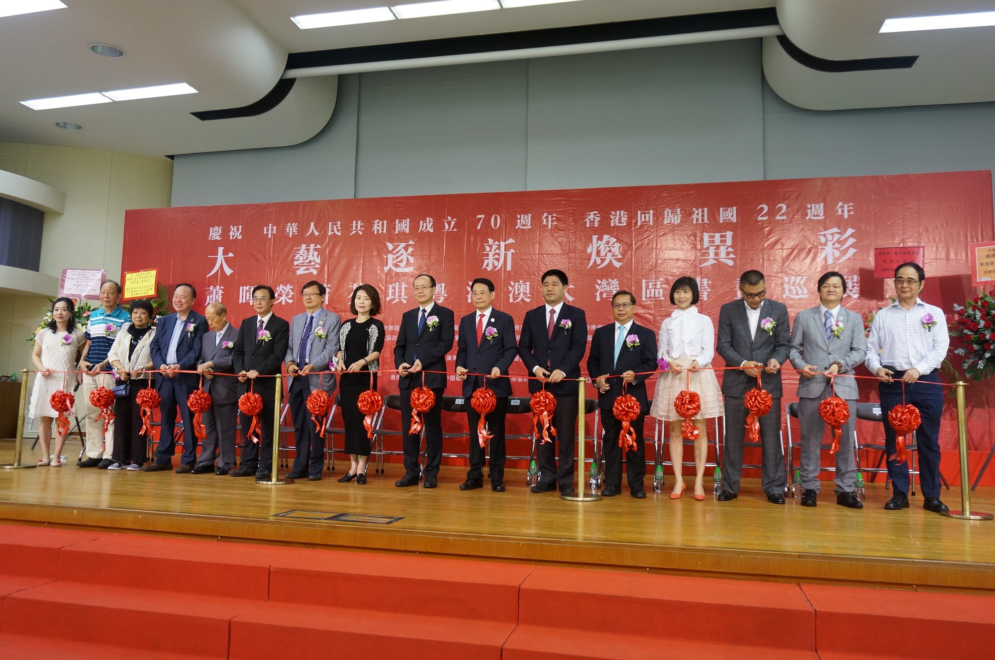 父女合璧 展現古今中國文化