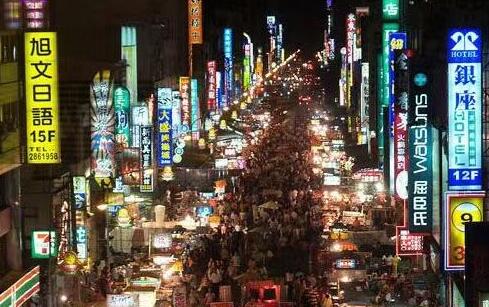 台湾夜市哀叹：为招待陆客装线上支付设备，白装了