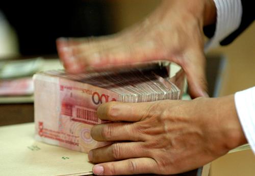 7月新增人民幣貸款1.06萬億 M2增8.1%