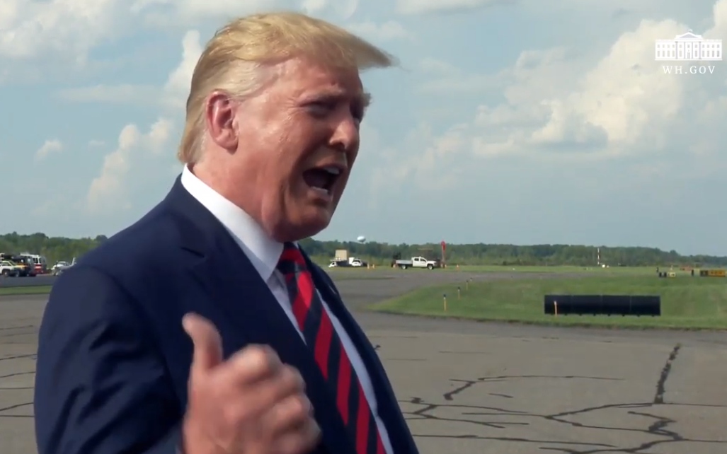 股市大跌 特朗普攜倆顧問一天連上四次電視“滅火”