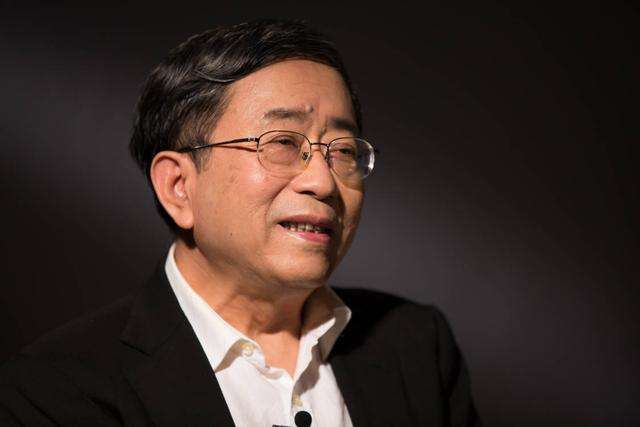 余秋雨：最好让写作处于一种“半业余状态”