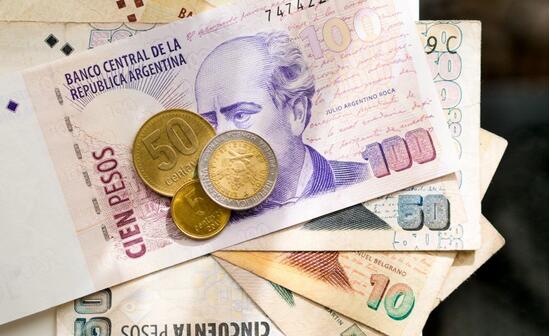 阿根廷黑市比索兑美元刷新历史低点