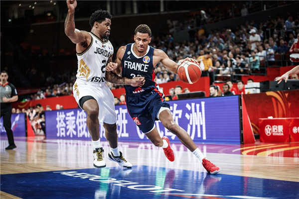 法国39分大胜约旦