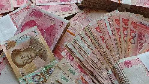 人民币7.10筑底应无大问题