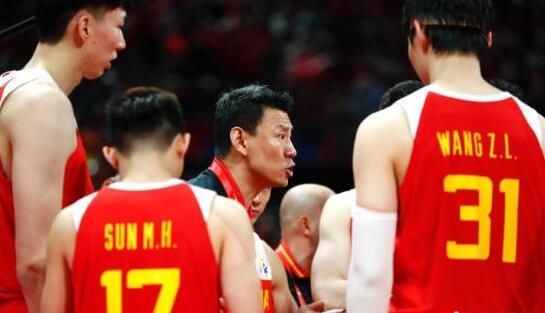 冤家路窄的韩国队，是中国男篮此刻最需要的对手 