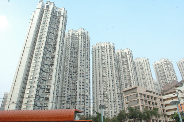 暴力示威拖累十大屋苑成交 減價出貨多 二手成交轉旺