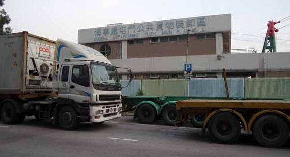 裝卸區噪音污染 促搬遷還安寧生活 屯門居民冀改建海濱長廊