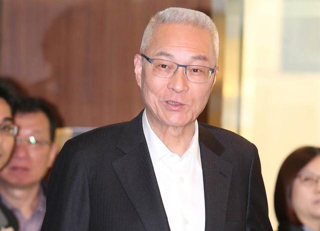 吴敦义：现在是整合所有力量扳倒蔡的时刻