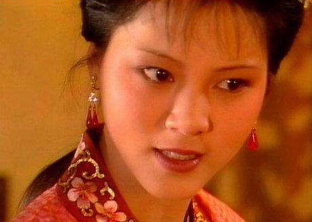 年少不喜花袭人，如今再读多悲悯