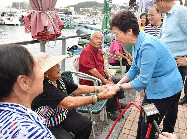 依靠市民力量止暴制亂