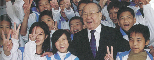 【國慶特稿】百歲老人見證中國百年巨變