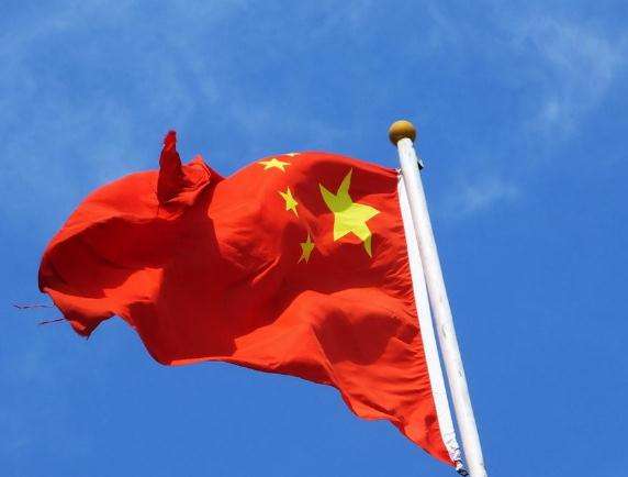 宣言：雄關漫道真如鐵