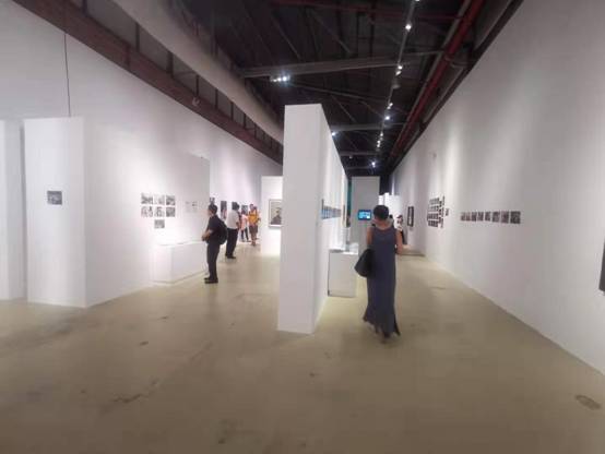 “共生：詩與藝術的互文”亮相 OCAT深圳館