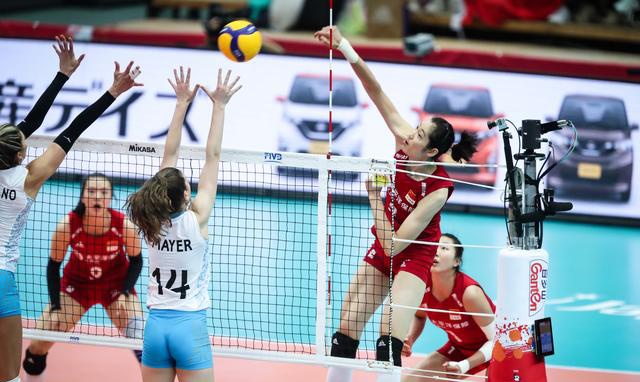 中国女排再现16年前辉煌！世界杯11战全胜创纪录！