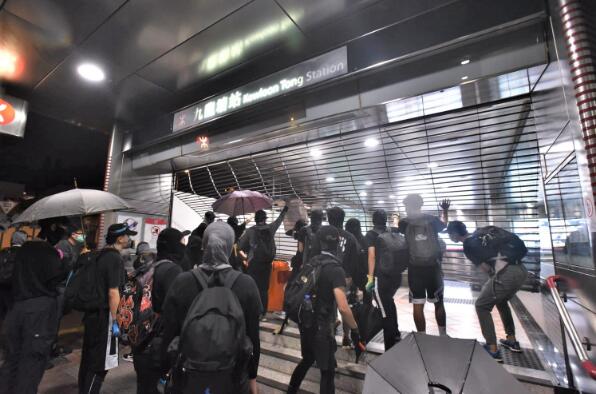 【商报时评】修補裂痕須先停止破壞