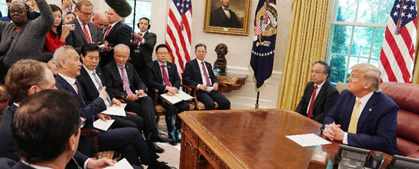 特朗普会见刘鹤 中美经贸磋商取得实质性进展