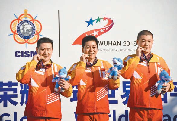 中國射擊隊奪軍運會首金